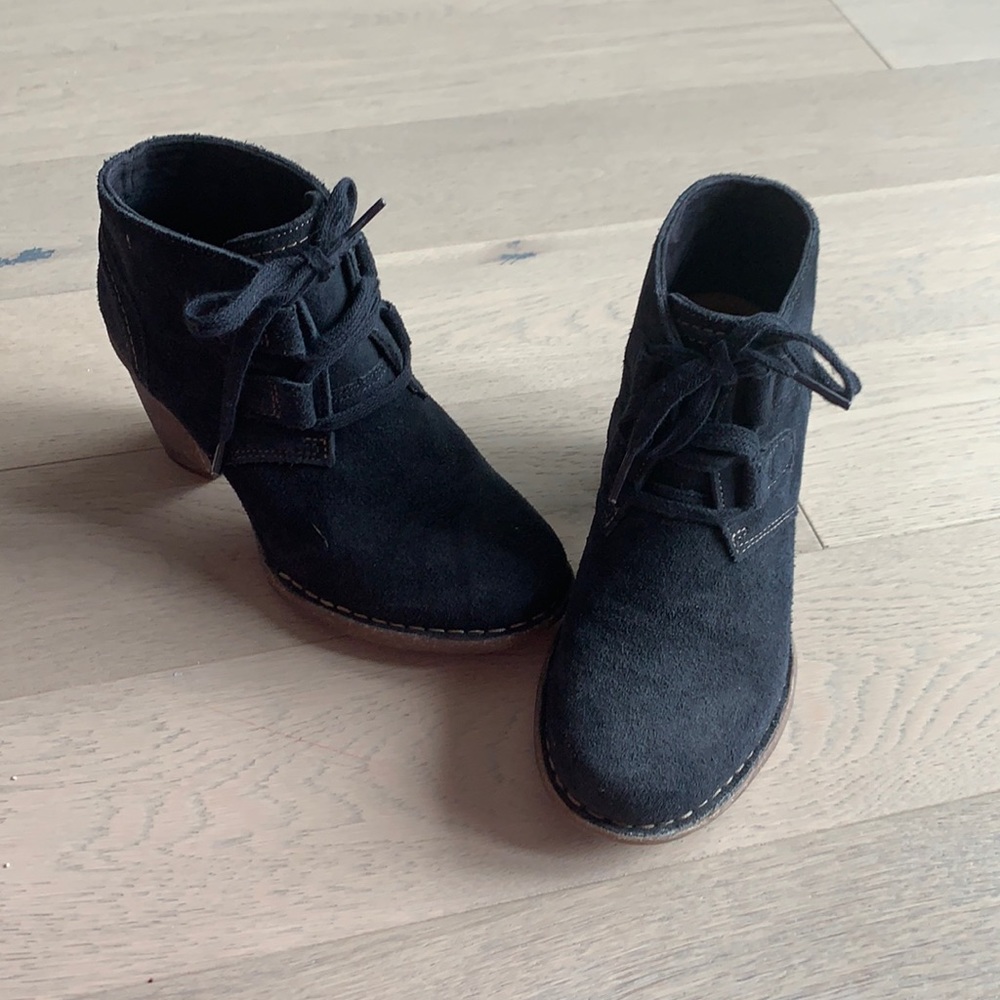 Clarks Artisan Navy Booties